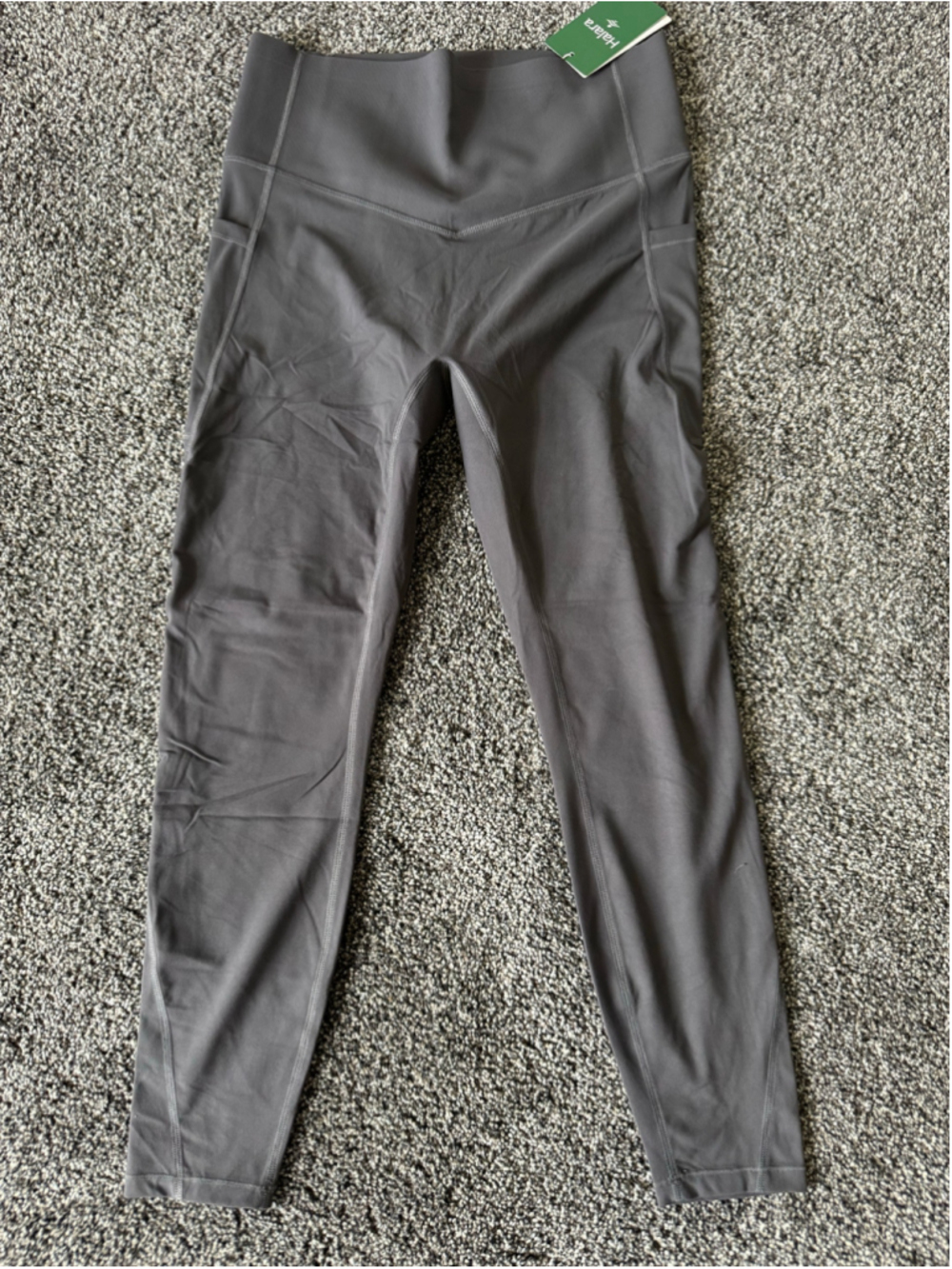 Halara UltraSculpt™ High Waisted Butt Lifting 7/8 Leggings Gray Size L NWT - Picture 6 of 13